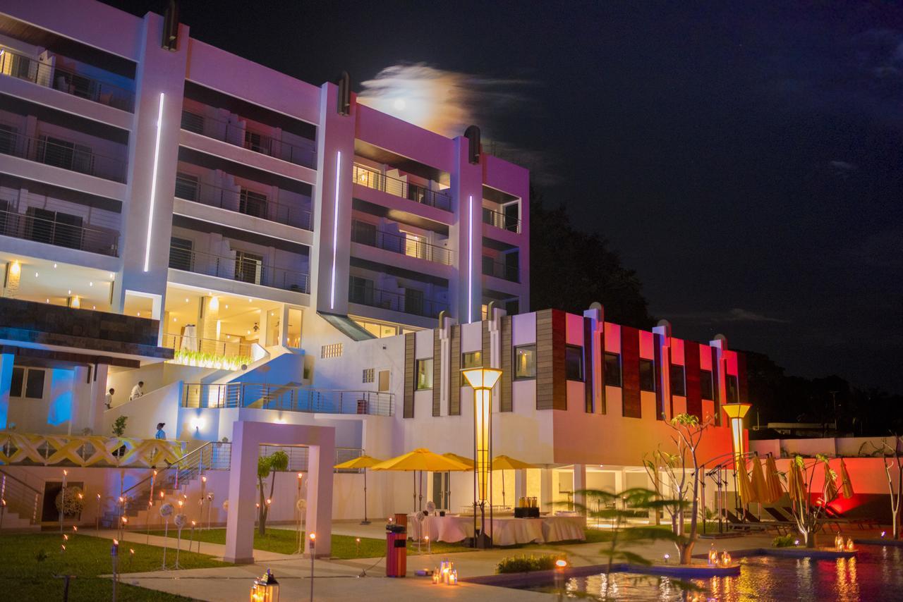 Baobab Tree Hotel & Spa Mahajanga Exterior foto